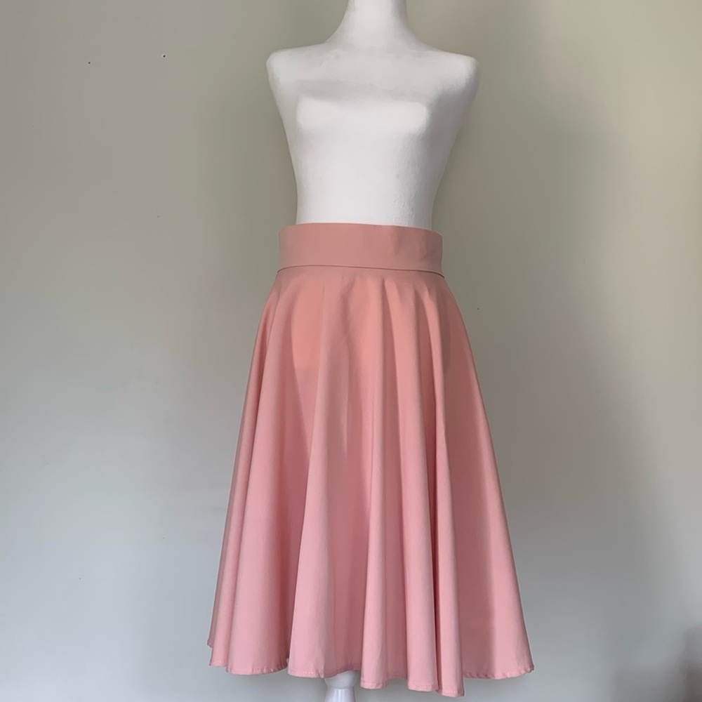 Women’s Skirt Size Medium
